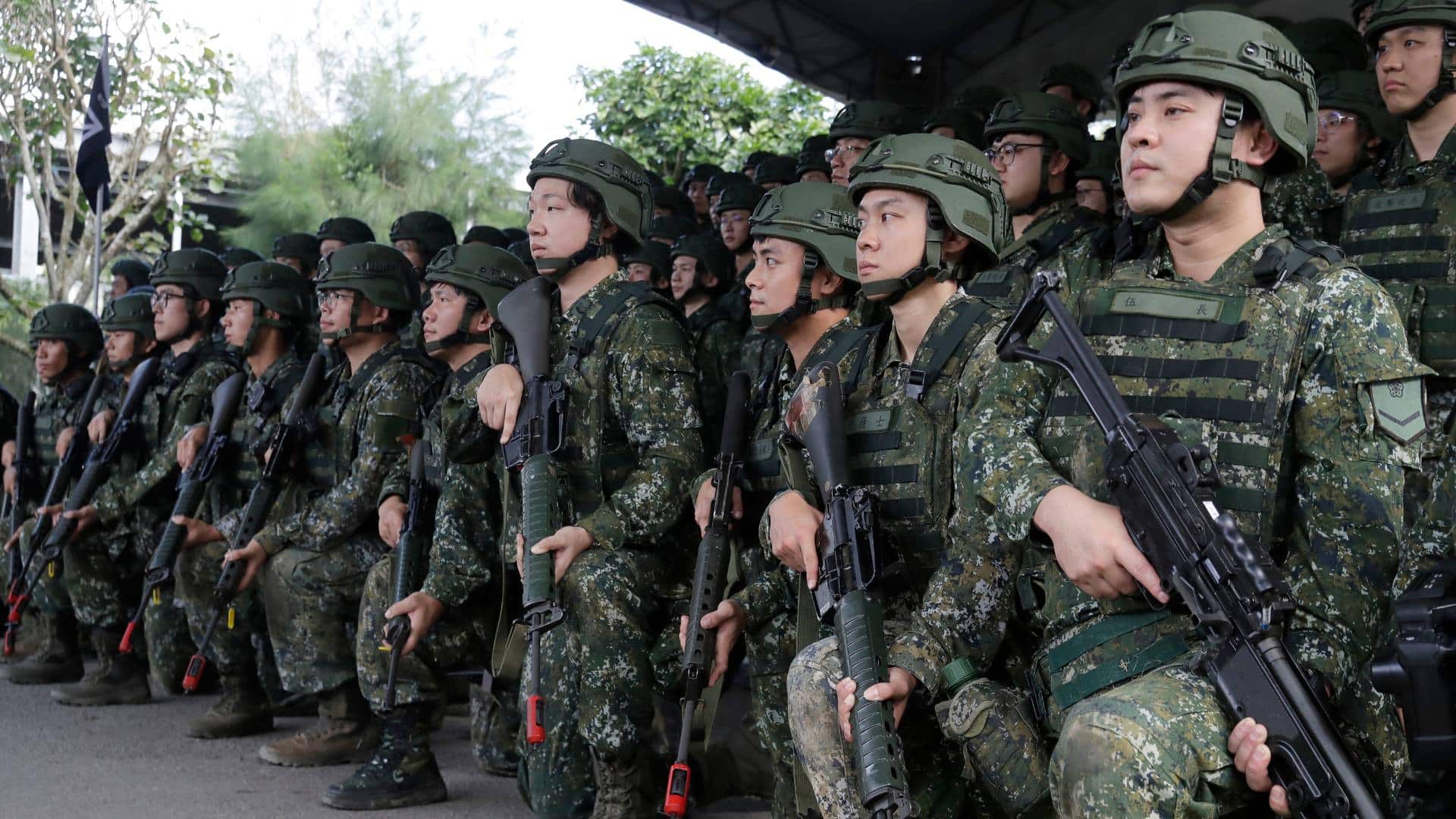 Taiwanese soldiers 