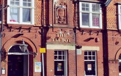 Wealth and poverty share a British town