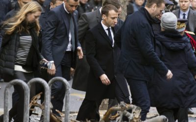France’s “gilets jaunes” send shivers through Europe