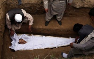 Journalists: Solitary stretcher-bearers or guiding lights?