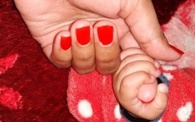 Cuddling your baby strengthens its health for life