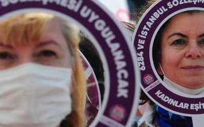 Hashtag campaign spotlights violence against women in Turkey