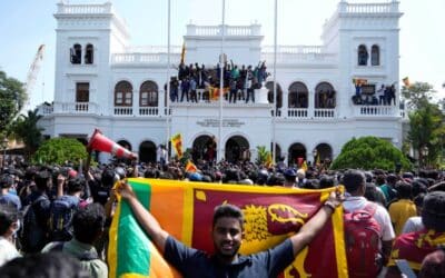 3x2 The Sri Lanka paradise I have known is now a bankrupt island