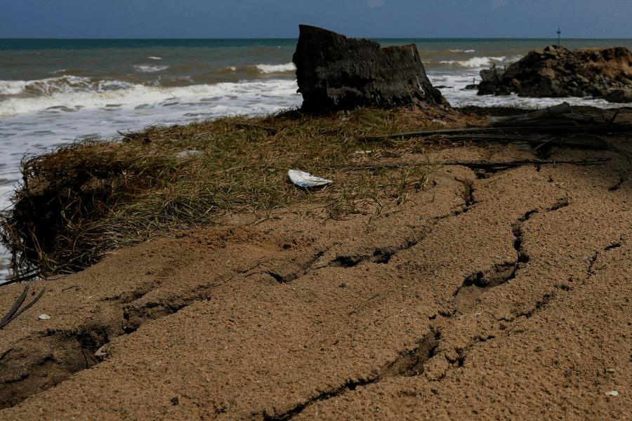 An 830-mile coastline surrounded by a rising sea