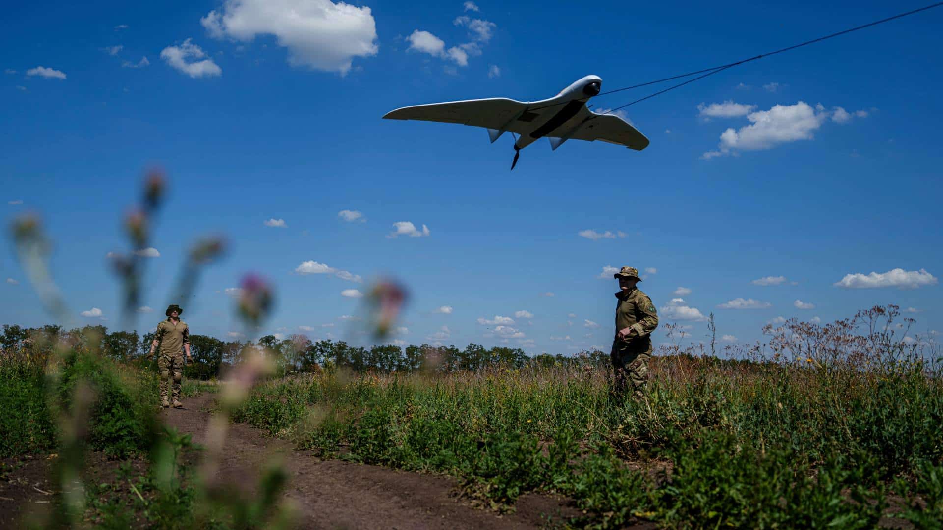 Ukrainian servicemen launch a reconnaissance drone