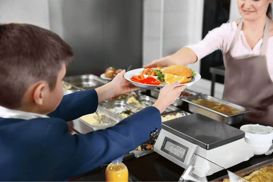 Dishing out healthy food options kids will eat