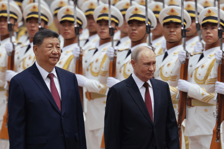 Decoder Replay: The uneasy friendship between Russia and China