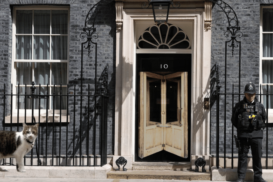 Can British voters stop the revolving door to being prime minister?